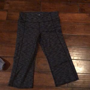 Athleta capris